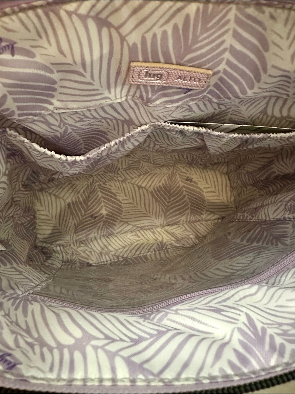 lug Alto Matte Luxe Sugar Plum Quilted Convertible Tote Crossbody NWT $119 MSRP - Picture 8 of 16